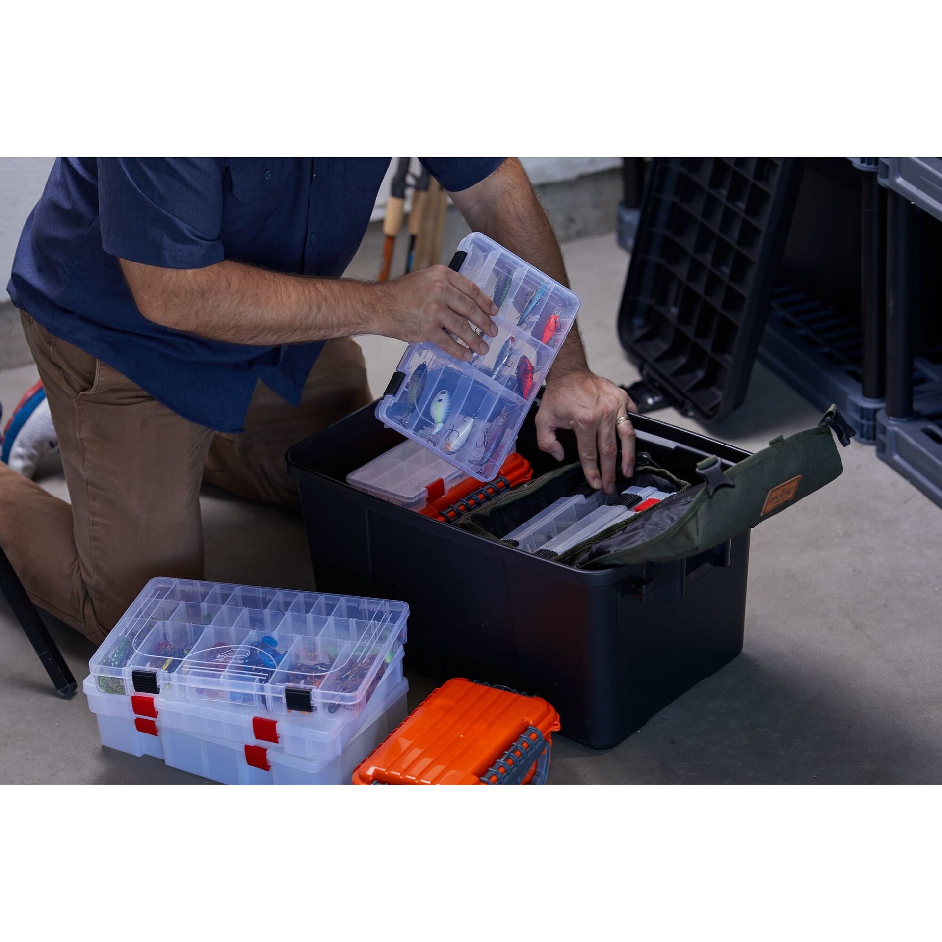 Plano Sportsman's Trunk - Small