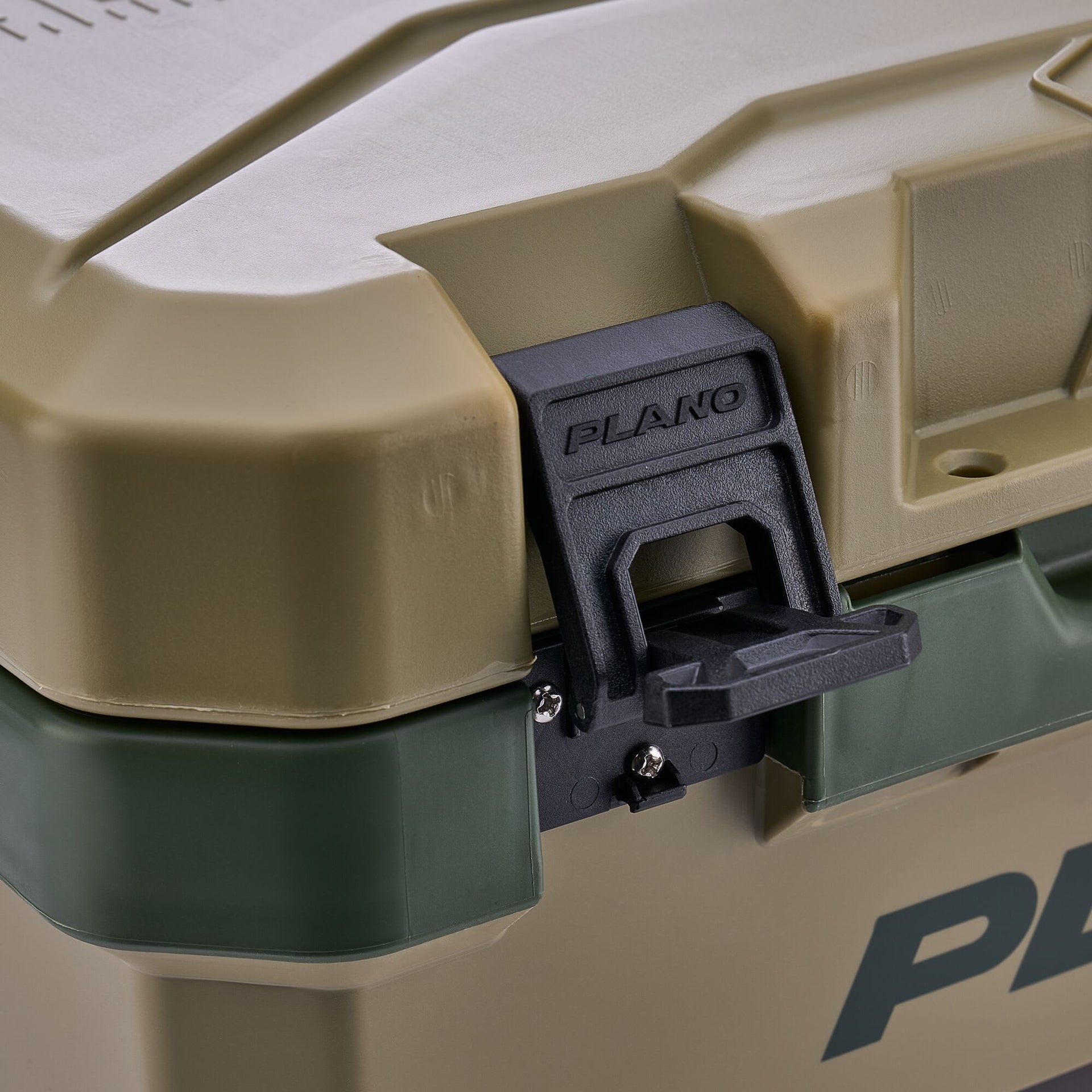 Plano Frost™ Cooler 32 Quart (30 L)