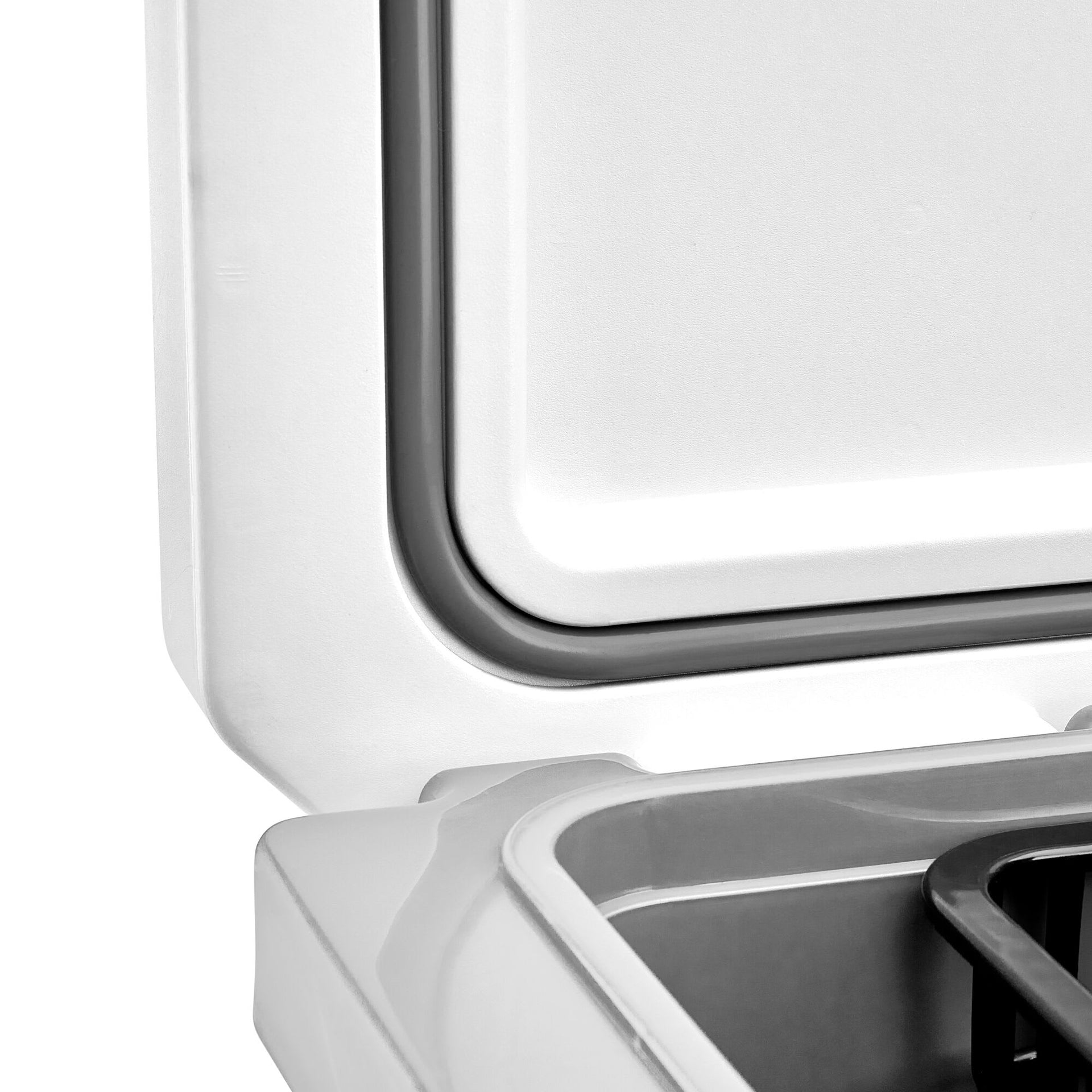 Plano Frost™ Cooler 32 Quart (30 L)
